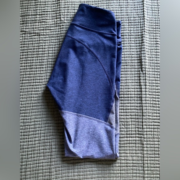 Outdoor Voices Leggings - Picture 2 of 7